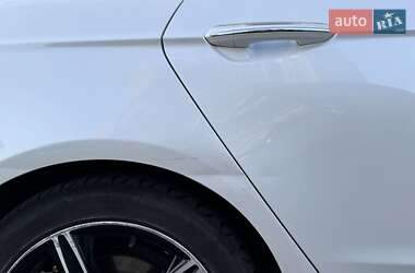 Седан Ford Fusion 2014 в 
