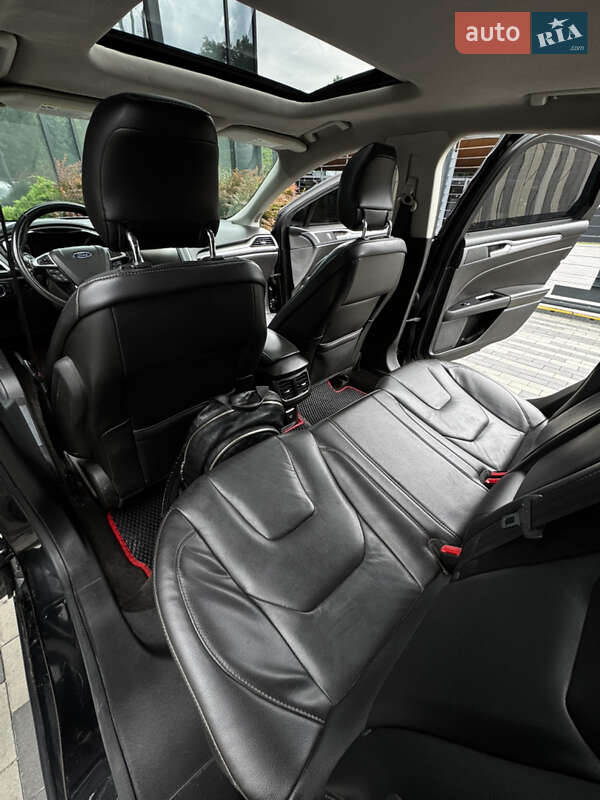 Седан Ford Fusion 2012 в Киеве