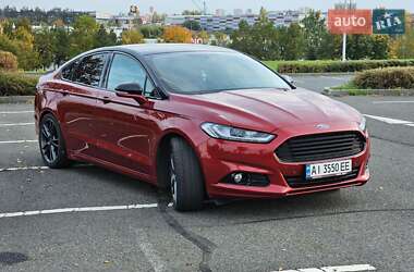 Седан Ford Fusion 2015 в 