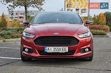 Седан Ford Fusion 2015 в 