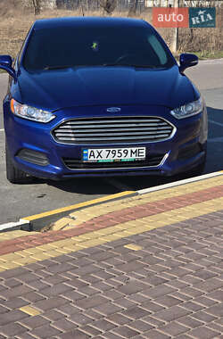 Седан Ford Fusion 2013 в Гостомеле