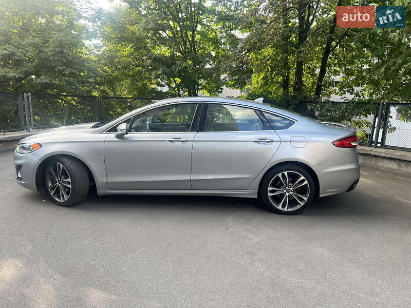 Седан Ford Fusion 2020 в Киеве