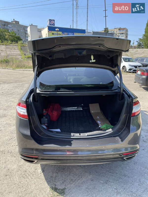 Седан Ford Fusion 2015 в Києві фото 18 Седан Ford Fusion 2015 в Києві