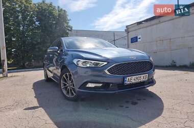 Седан Ford Fusion 2017 в 