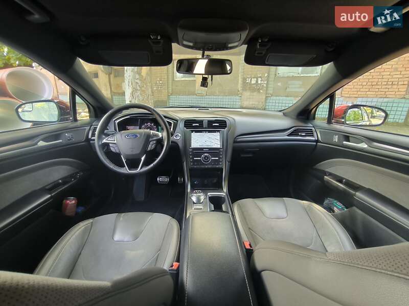 Седан Ford Fusion 2017 в Одессе