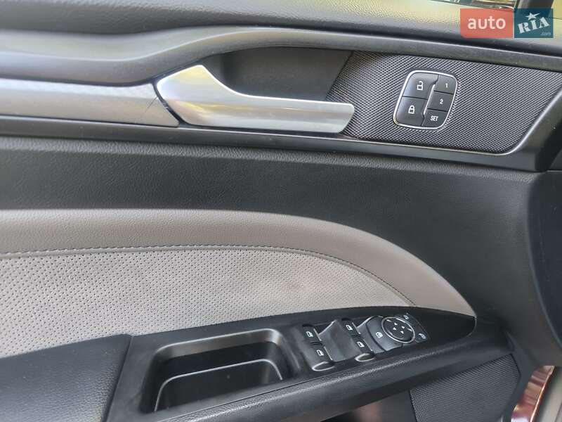 Седан Ford Fusion 2017 в Одессе