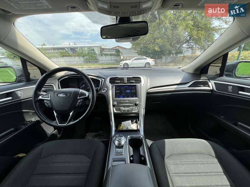 Седан Ford Fusion 2019 в Киеве