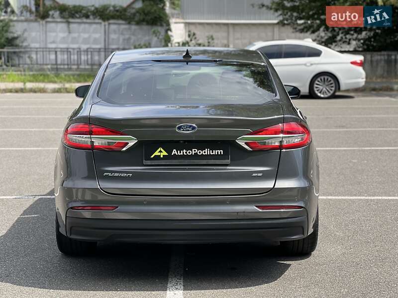 Седан Ford Fusion 2019 в Киеве
