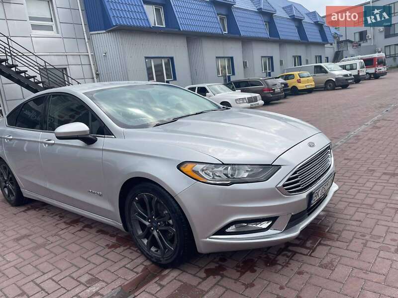 Ford Fusion 2017