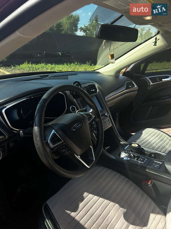 Седан Ford Fusion 2017 в Кременчуге фото 6 Седан Ford Fusion 2017 в Кременчуге