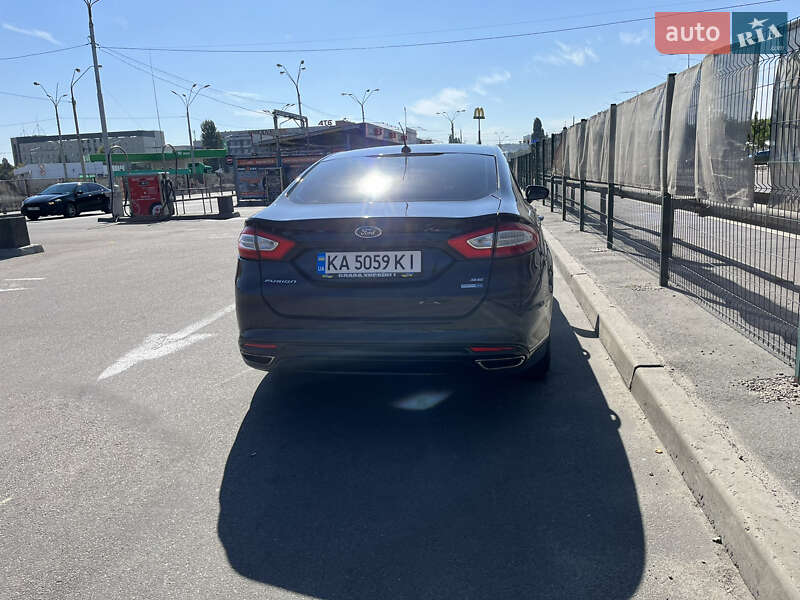 Седан Ford Fusion 2015 в Киеве