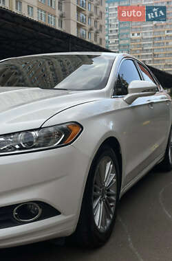 Седан Ford Fusion 2015 в Одессе