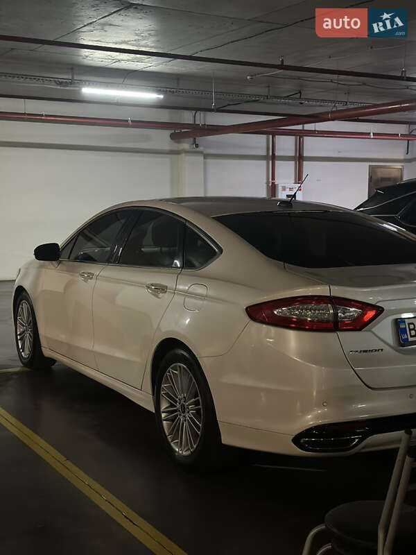 Седан Ford Fusion 2015 в Одессе