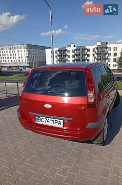 Хэтчбек Ford Fusion 2008 в 
