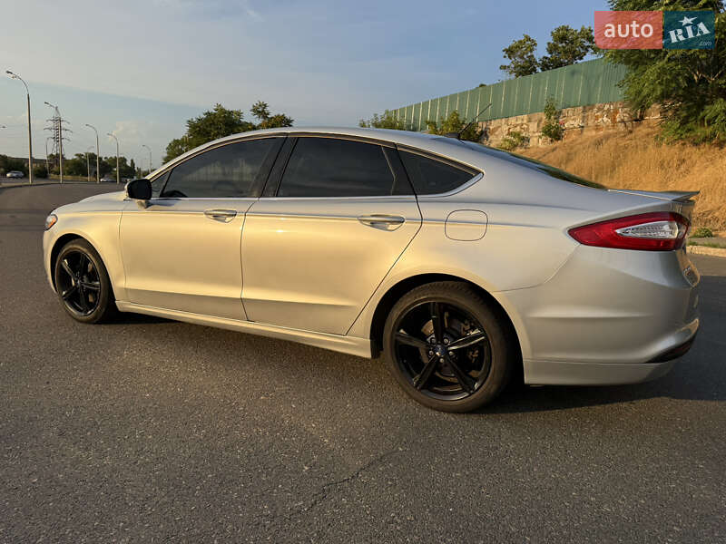 Седан Ford Fusion 2016 в Одессе