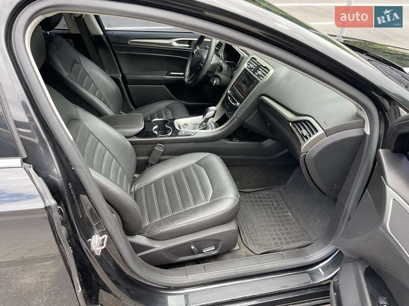 Седан Ford Fusion 2015 в Киеве