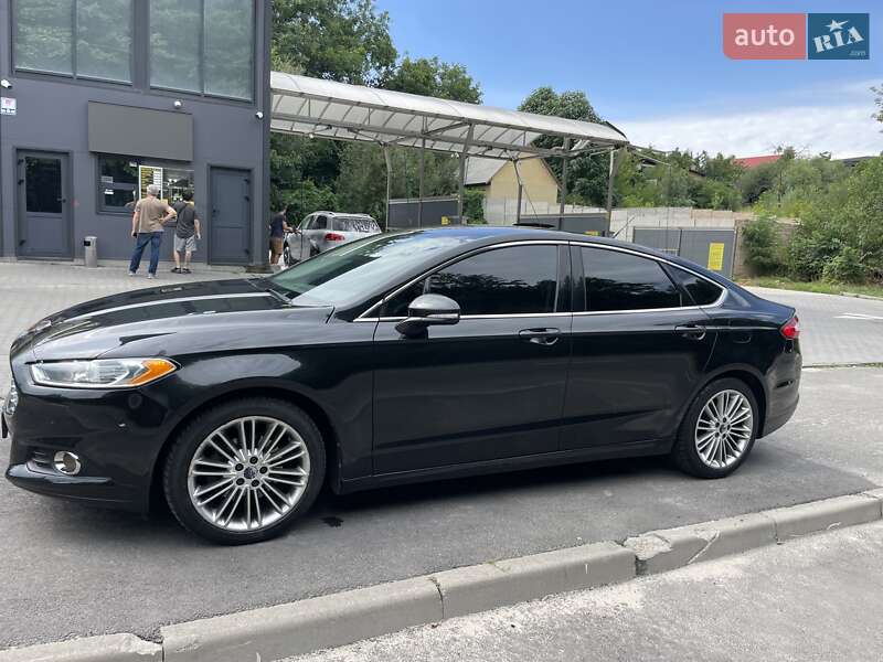 Седан Ford Fusion 2015 в Киеве