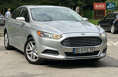 Седан Ford Fusion 2013 в Львові