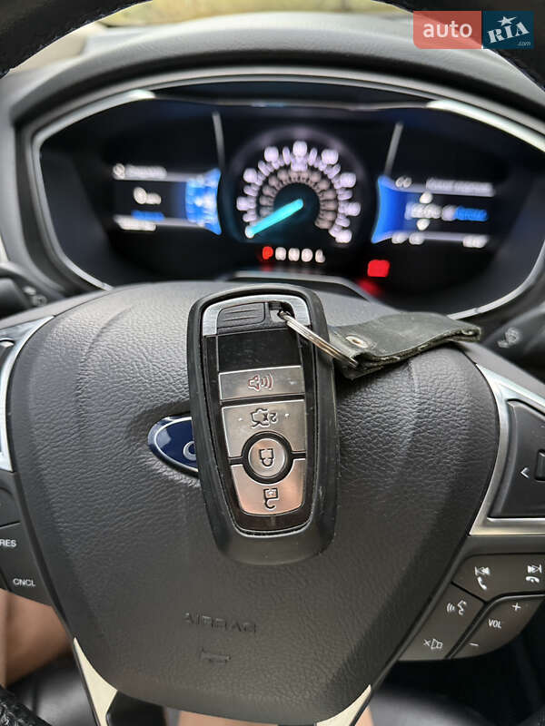 Седан Ford Fusion 2017 в Киеве
