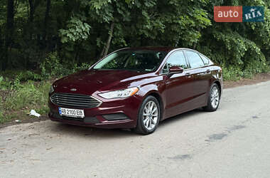 Седан Ford Fusion 2017 в 