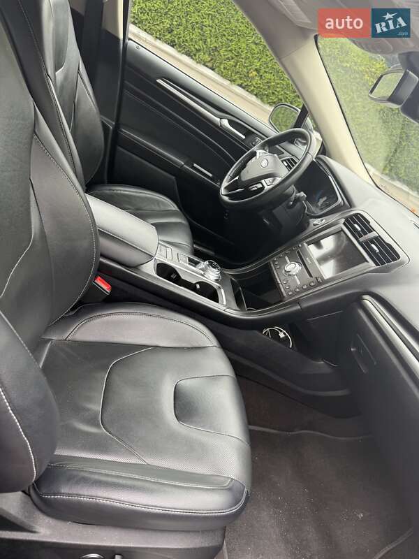 Седан Ford Fusion 2018 в Києві