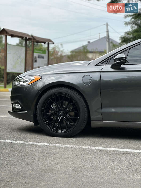 Седан Ford Fusion 2016 в Киеве