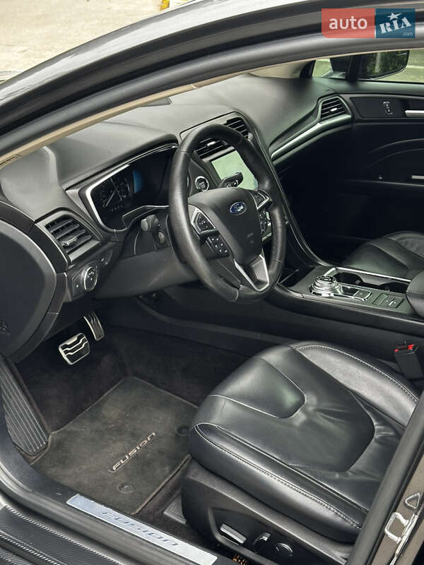 Седан Ford Fusion 2016 в Киеве