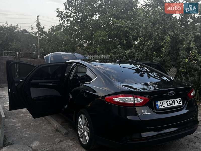 Ford Fusion 2015