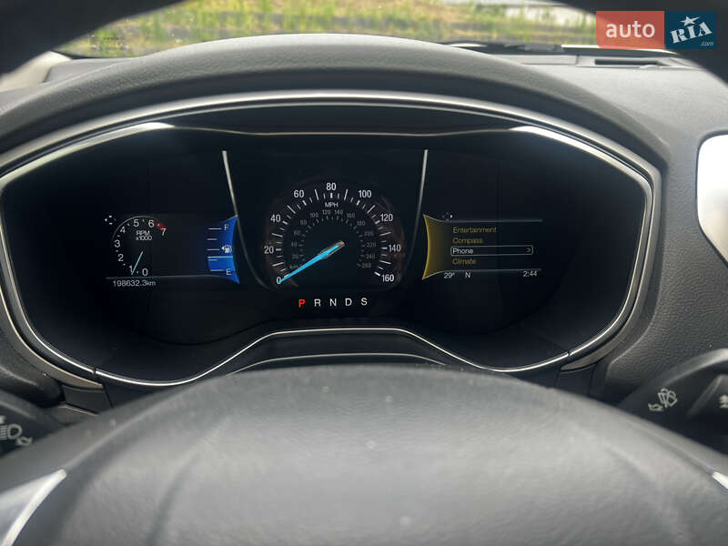 Седан Ford Fusion 2015 в Киеве