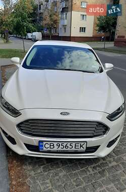Седан Ford Fusion 2015 в Чернігові