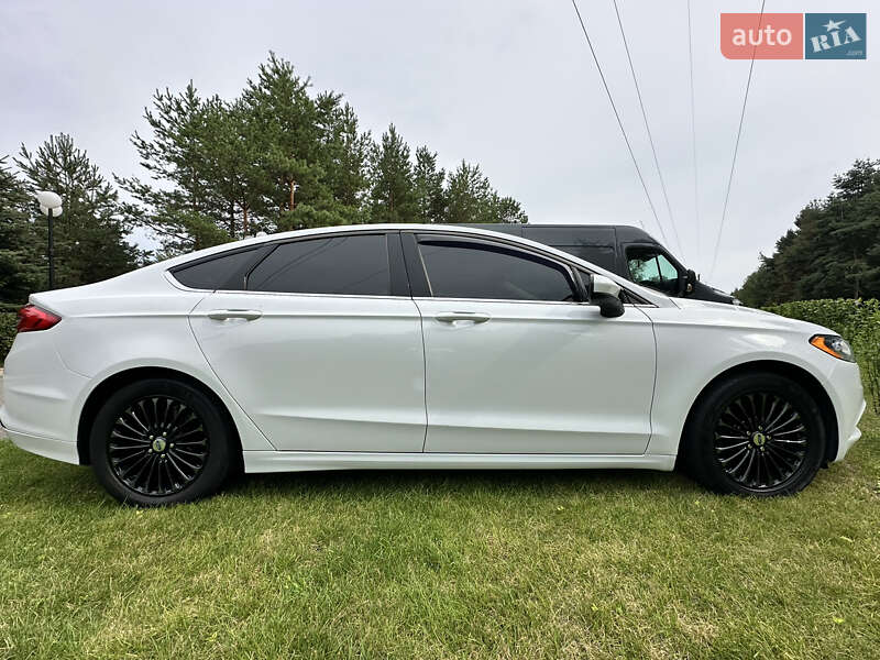 Седан Ford Fusion 2016 в Киеве фото 13 Седан Ford Fusion 2016 в Киеве