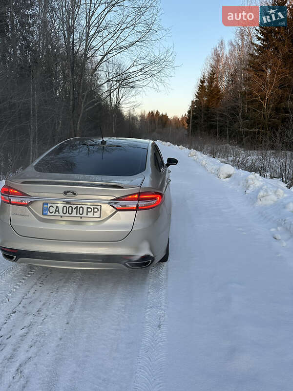 Седан Ford Fusion 2017 в Киеве