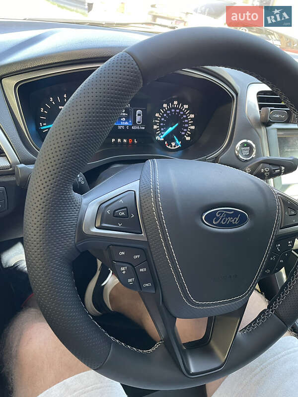 Седан Ford Fusion 2017 в Киеве