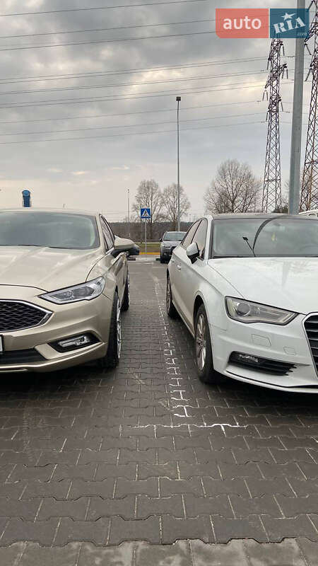 Седан Ford Fusion 2017 в Киеве