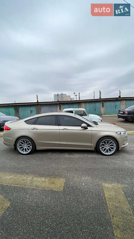 Седан Ford Fusion 2017 в Киеве