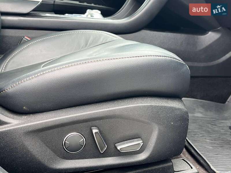 Седан Ford Fusion 2017 в Львові