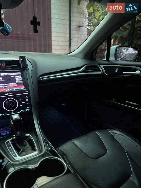Седан Ford Fusion 2014 в Хмельнике