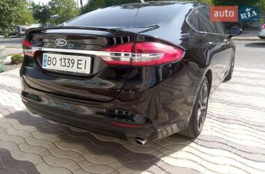 Седан Ford Fusion 2018 в 