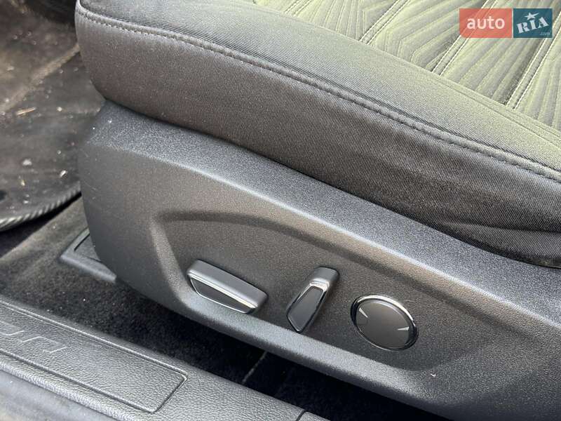 Седан Ford Fusion 2015 в Виннице