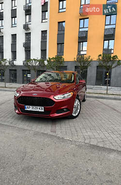 Седан Ford Fusion 2015 в 