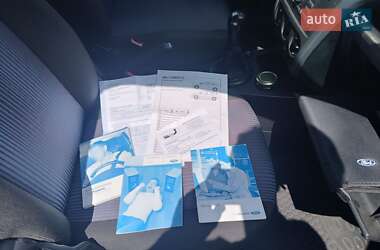 Хэтчбек Ford Fusion 2006 в 