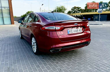 Седан Ford Fusion 2014 в 