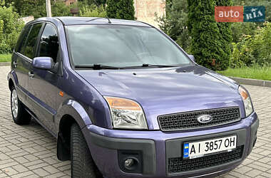 Хэтчбек Ford Fusion 2008 в 