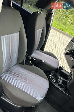 Хэтчбек Ford Fusion 2008 в 