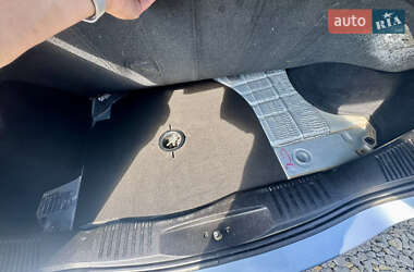 Хэтчбек Ford Fusion 2006 в 