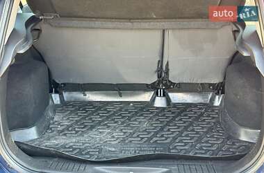 Хэтчбек Ford Fusion 2011 в 