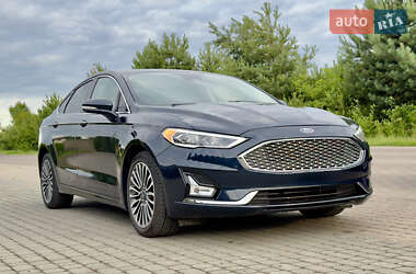 Седан Ford Fusion 2020 в Львові