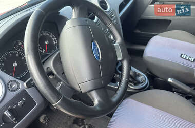 Хэтчбек Ford Fusion 2008 в 