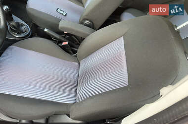 Хэтчбек Ford Fusion 2008 в 