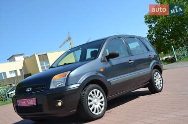Хэтчбек Ford Fusion 2009 в 